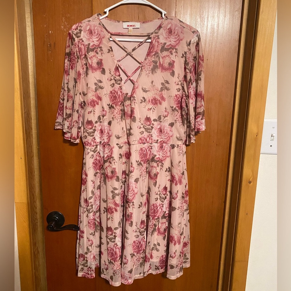 Short Pink floral flowy dress